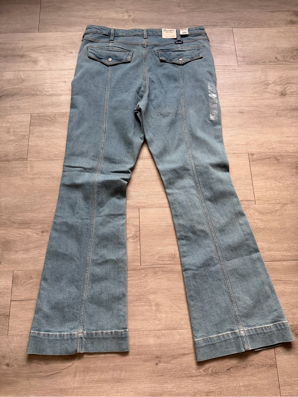 Wrangler retro bailey high rise trouser jeans women’s 35x34 NWT flare